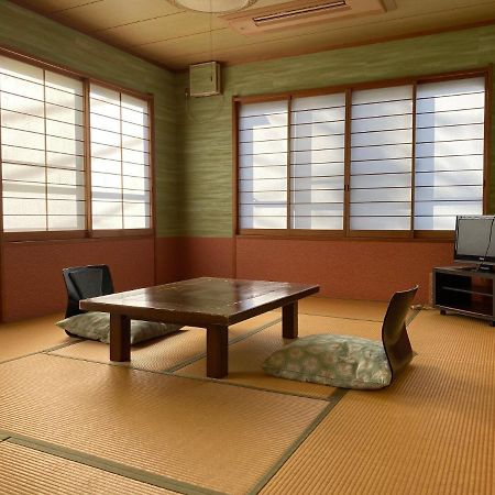 Отель Umimoto Хаконе Экстерьер фото